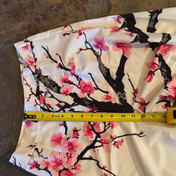 Source Unknown Floral Wide Leg Pants - Cream and Pink - Picture 5 of 5